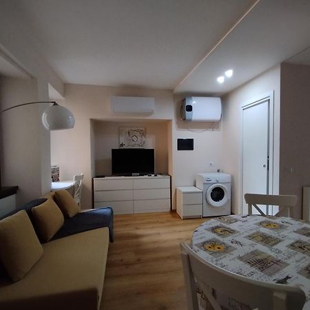 Ferienwohnung Il Bottaio Domodossola Exterior foto